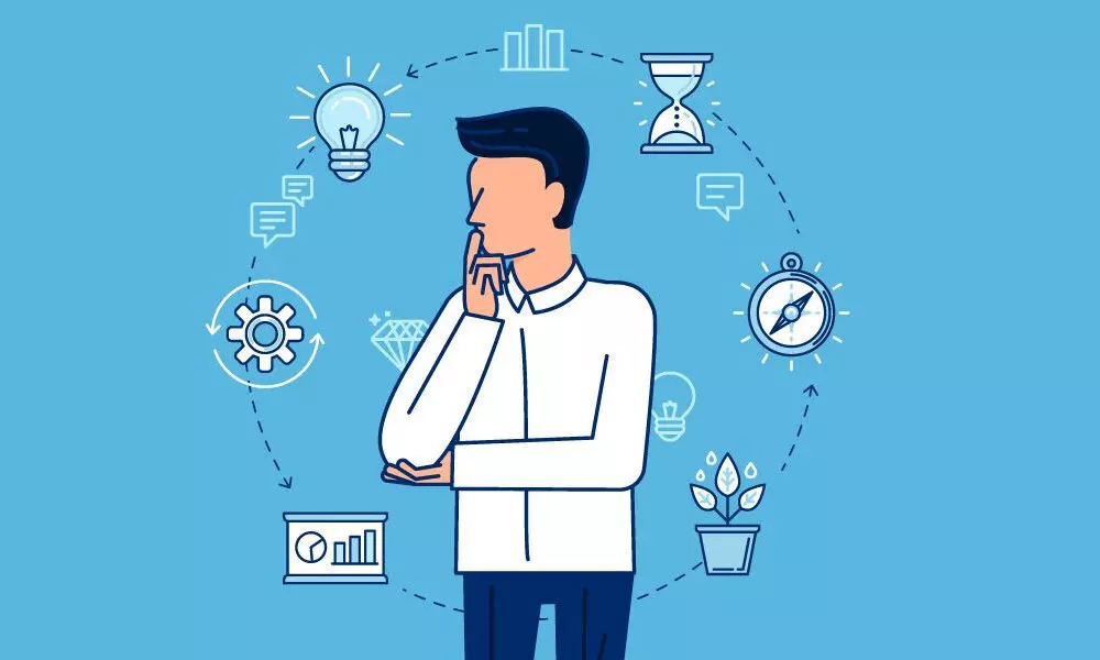 Карьерын 4 үндсэн замнал: Мэдлэгт суурилсан, Ур чадварт суурилсан, Энтрепренер, болон Фриланс